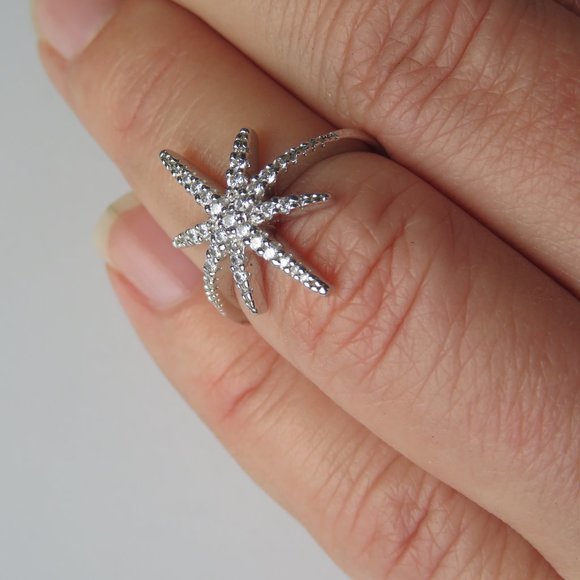 APM Monaco Sterling Silver Météorites Small Star Ring - Picture 4 of 16